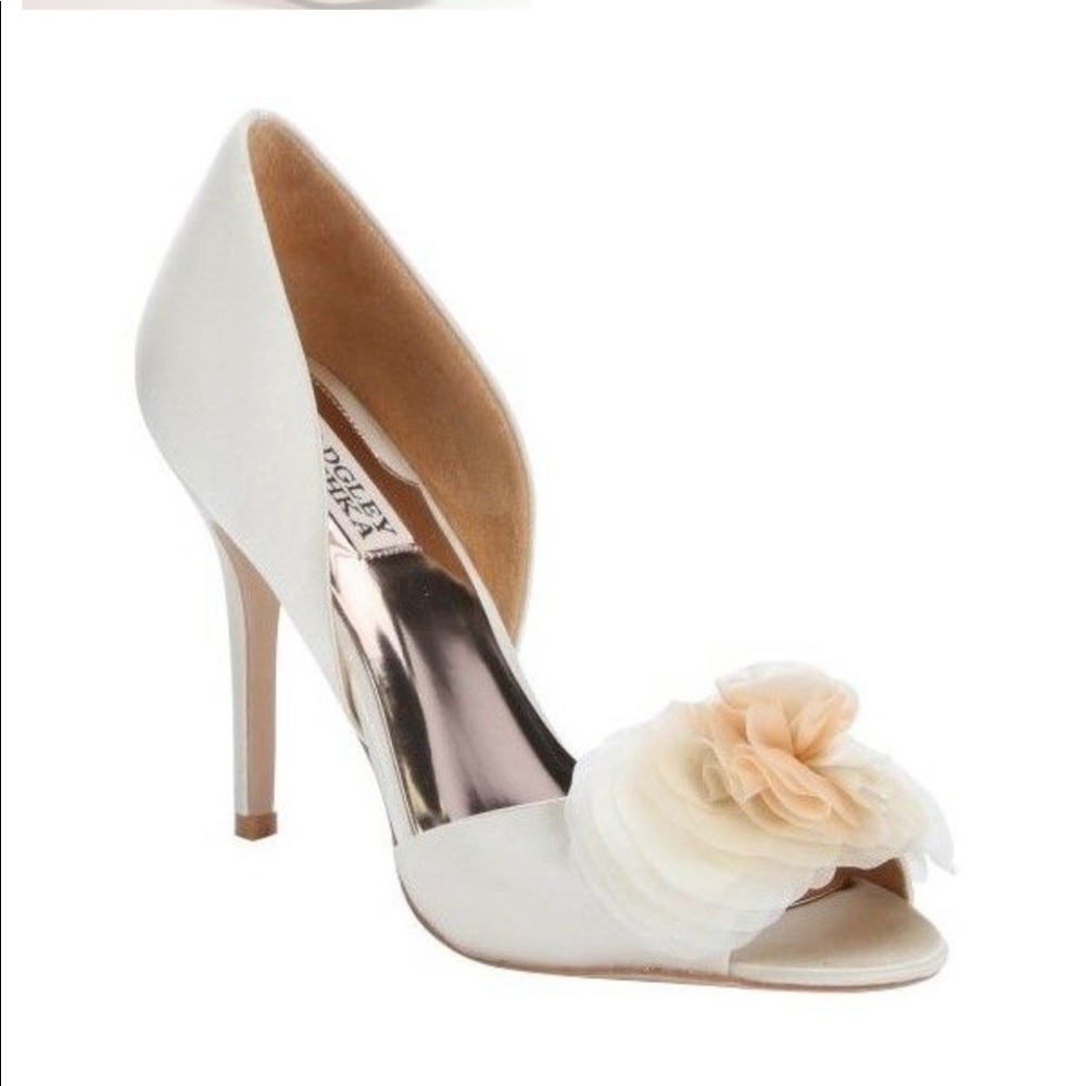 Badgley Mischka Ginseng d'Orsay Pump